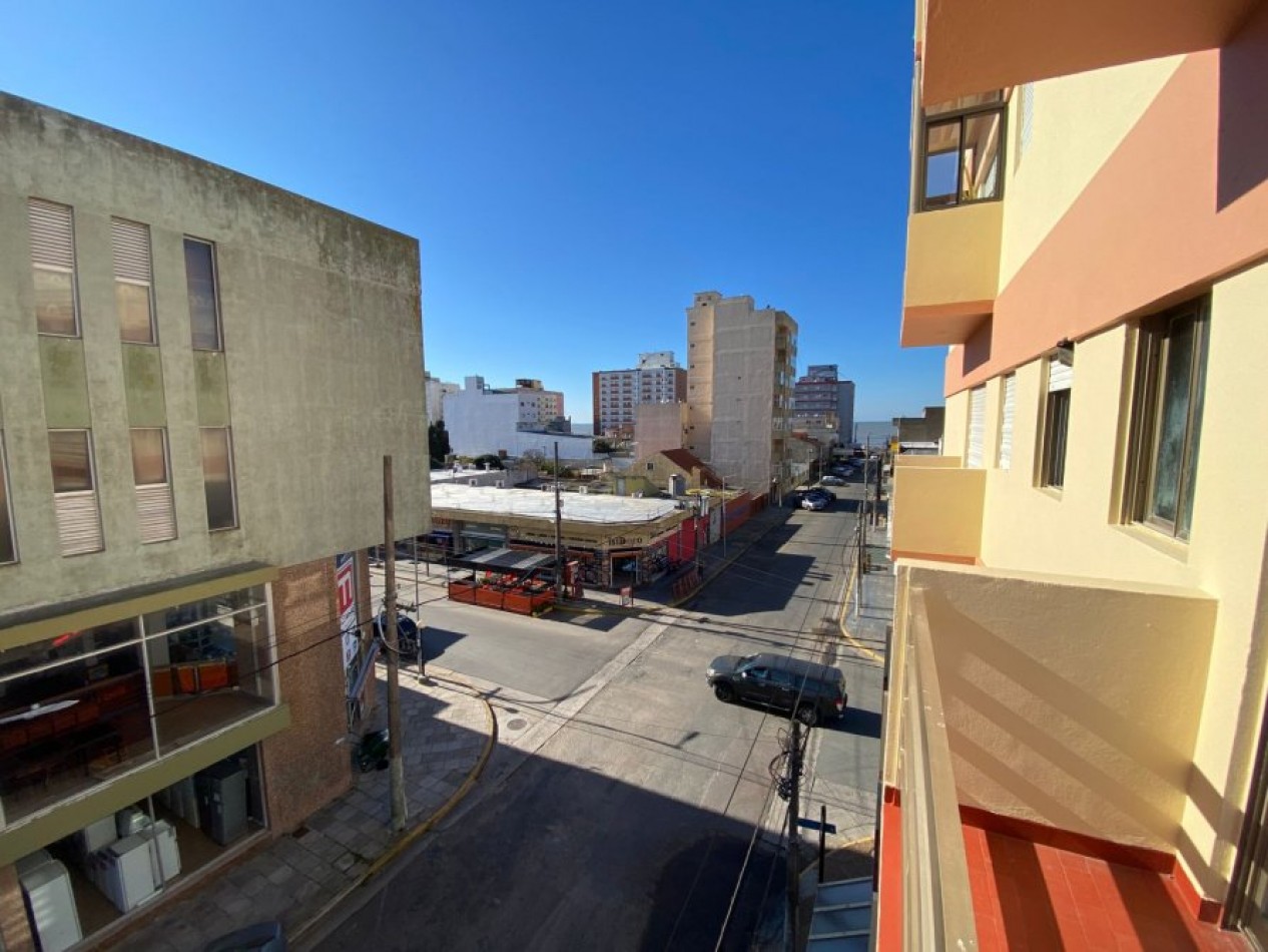 DEPARTAMENTO 2 AMB, C/ BALCON C/ VISTA AL MAR, EXCELENTE UBICACION