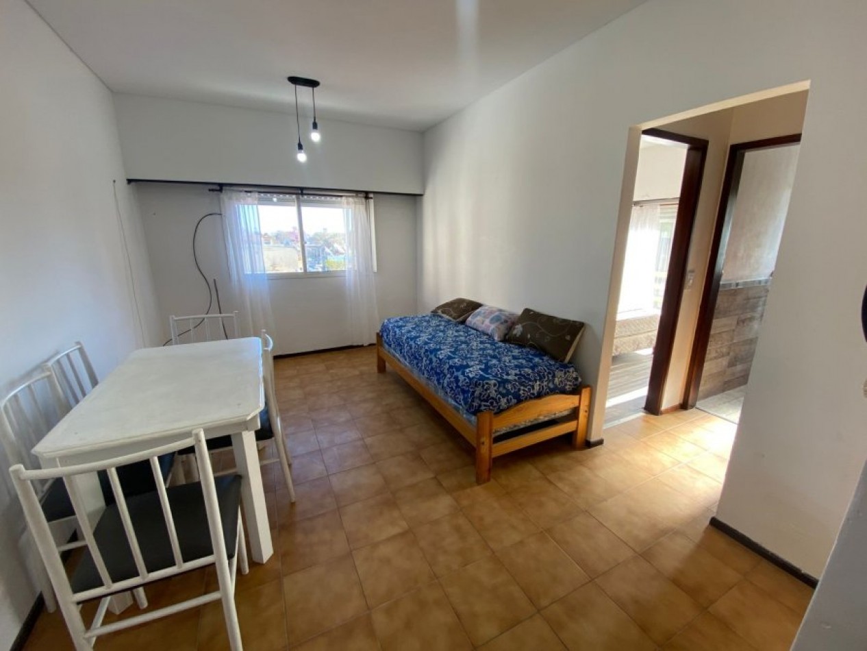 DEPARTAMENTO 2 AMB, C/ BALCON C/ VISTA AL MAR, EXCELENTE UBICACION