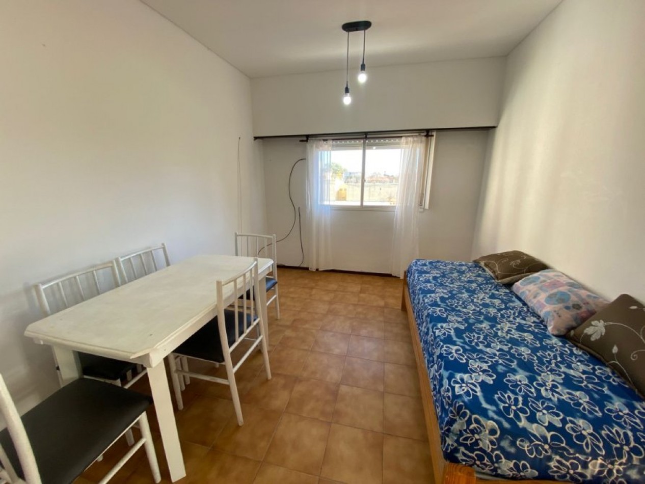 DEPARTAMENTO 2 AMB, C/ BALCON C/ VISTA AL MAR, EXCELENTE UBICACION