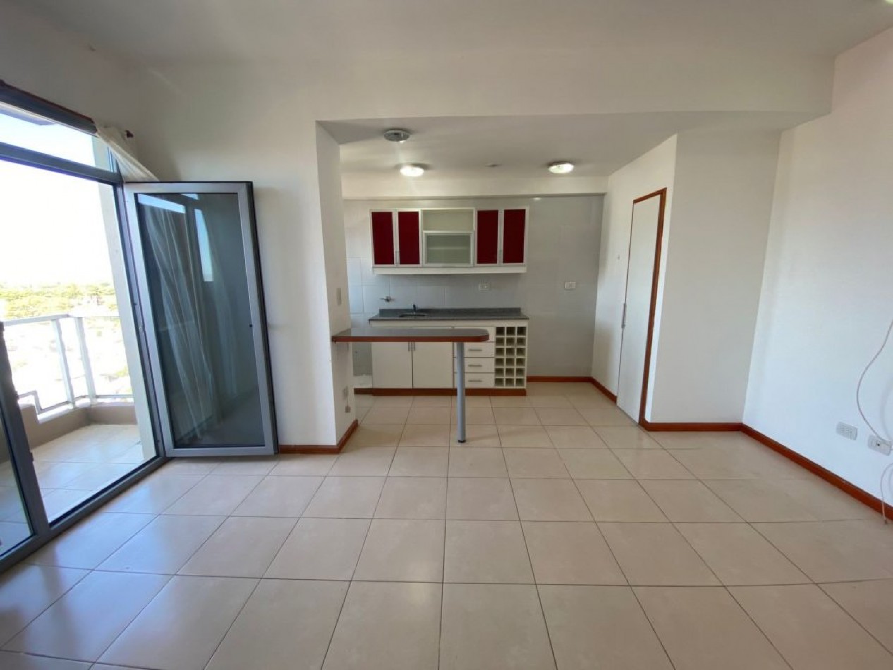 DPTO DE CATEGORIA C/ VISTA AL MAR EN LA COSTA CON ESPECTACULAR PARQUE C/ PISCINA