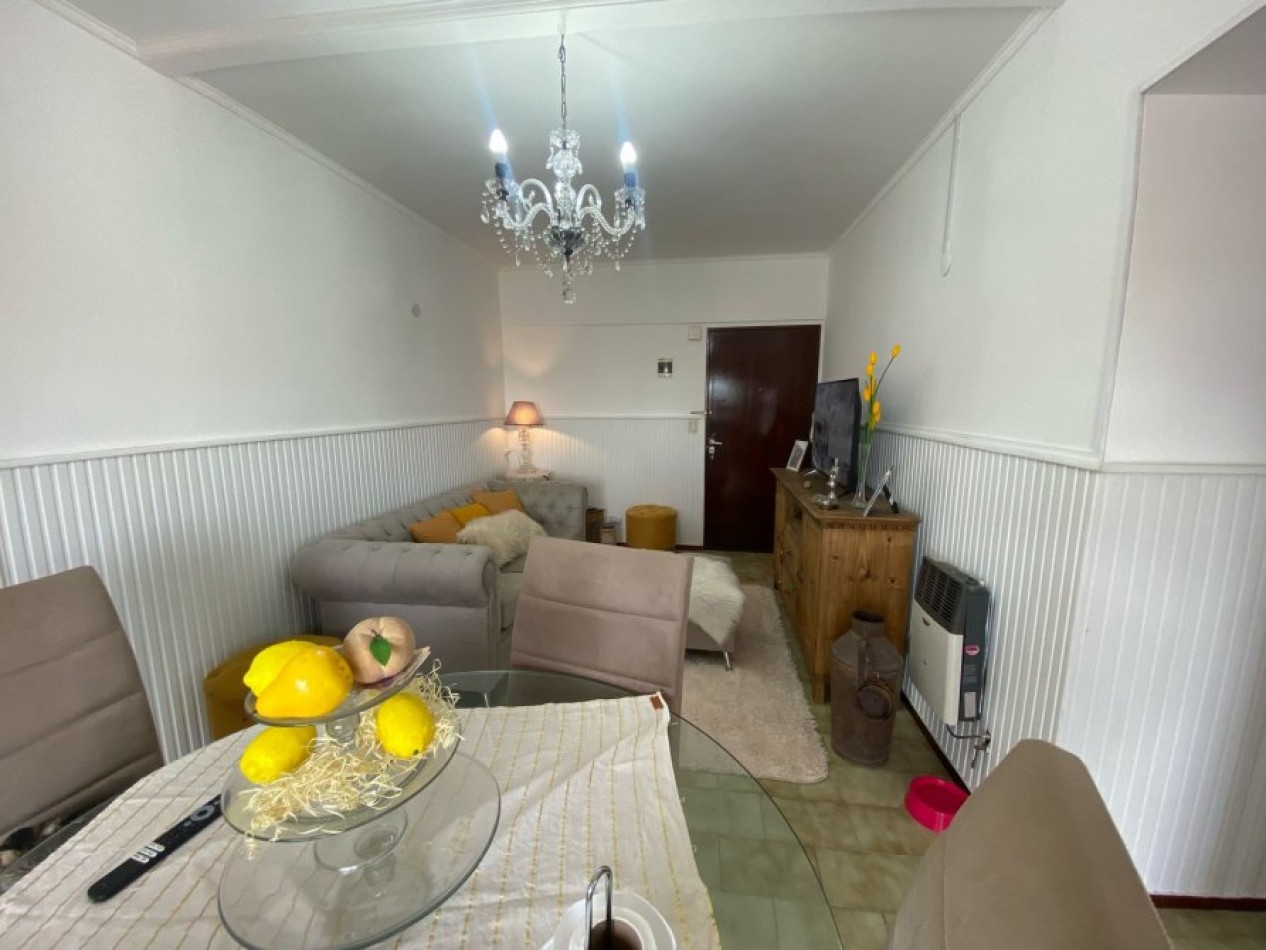 VENTA EN LA COSTA IMPORTANTE DPTO 3 AMB. FRENTE AL MAR CON ESPECTACULAR VISTA