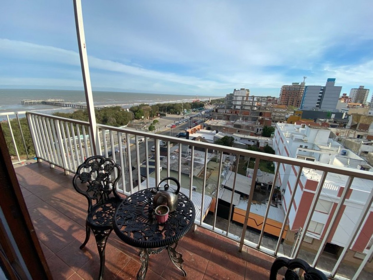 VENTA EN LA COSTA IMPORTANTE DPTO 3 AMB. FRENTE AL MAR CON ESPECTACULAR VISTA