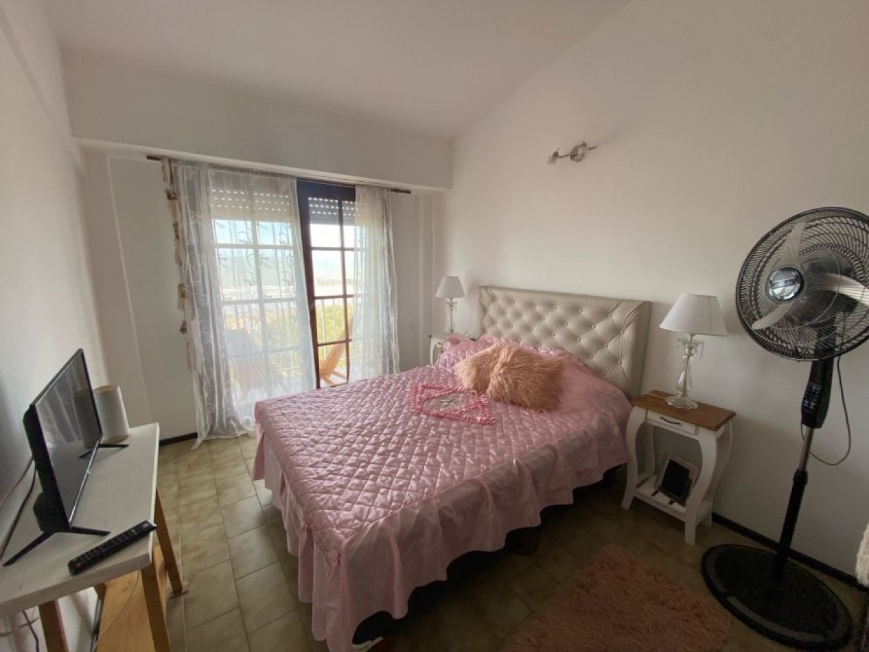 VENTA EN LA COSTA IMPORTANTE DPTO 3 AMB. FRENTE AL MAR CON ESPECTACULAR VISTA