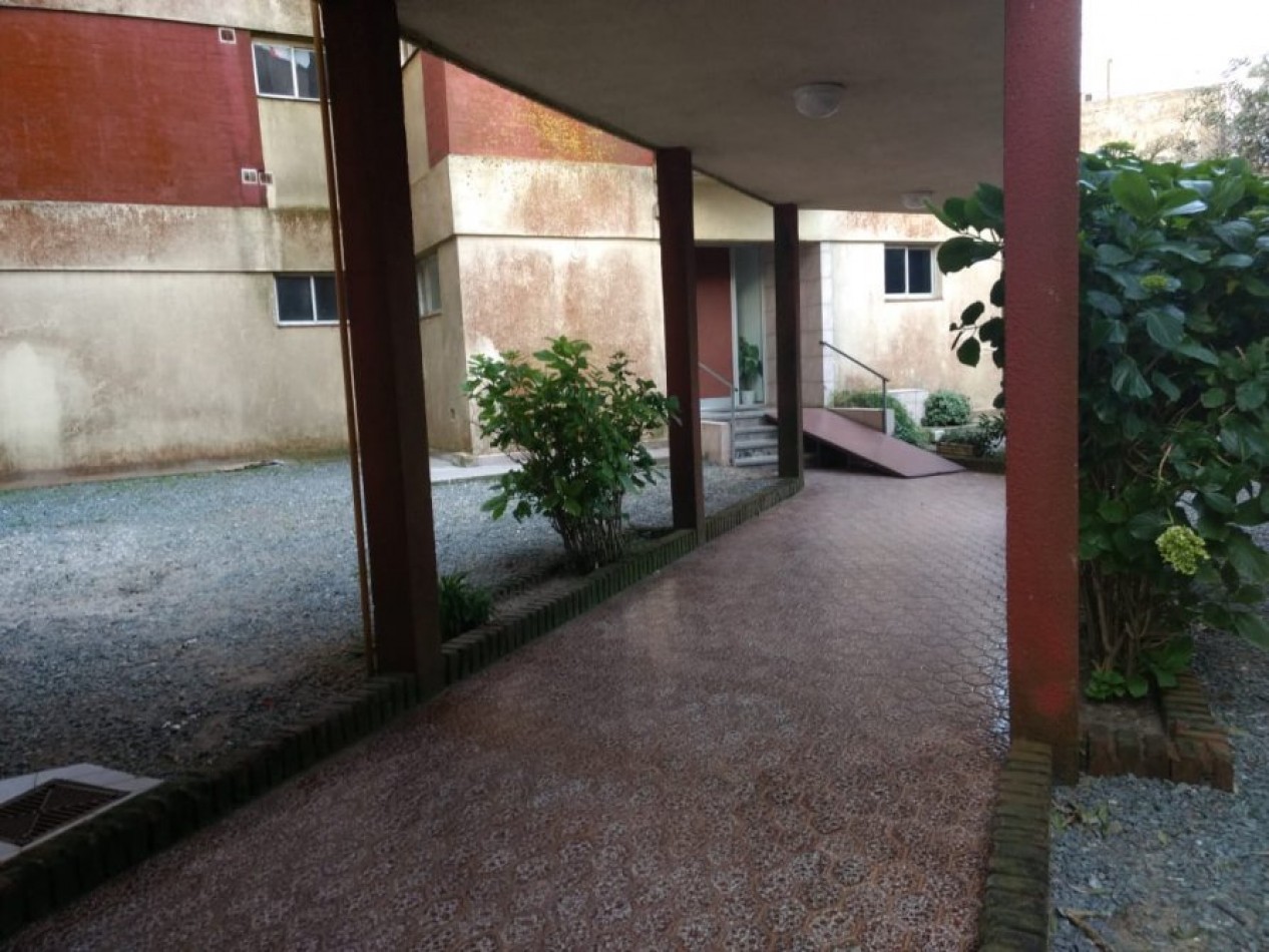 DEPARTAMENTO EN VENTA 2 AMBIENTES, VISTA AL MAR, GAS NATURAL, EXCELENTE UBICACION