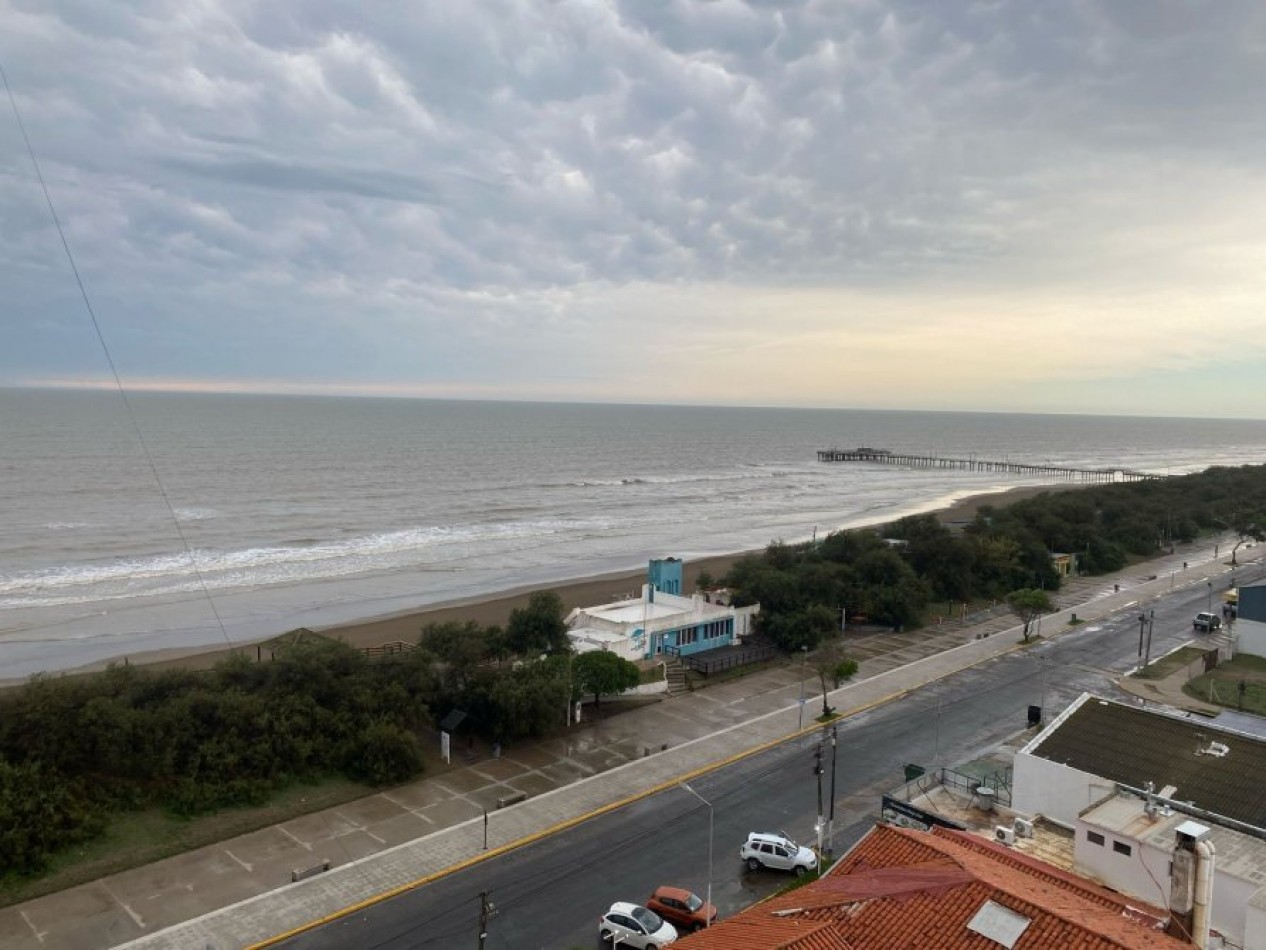 VENTA EN LA COSTA DEPARTAMENTO FRENTE AL MAR CON ESPECTACULAR VISTA