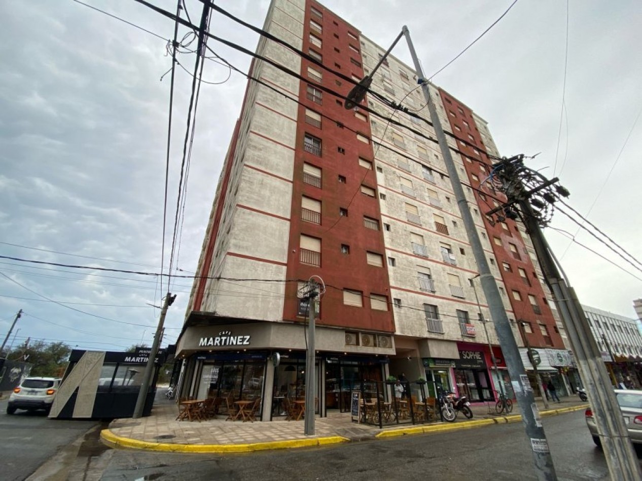 VENTA EN LA COSTA DEPARTAMENTO FRENTE AL MAR CON ESPECTACULAR VISTA