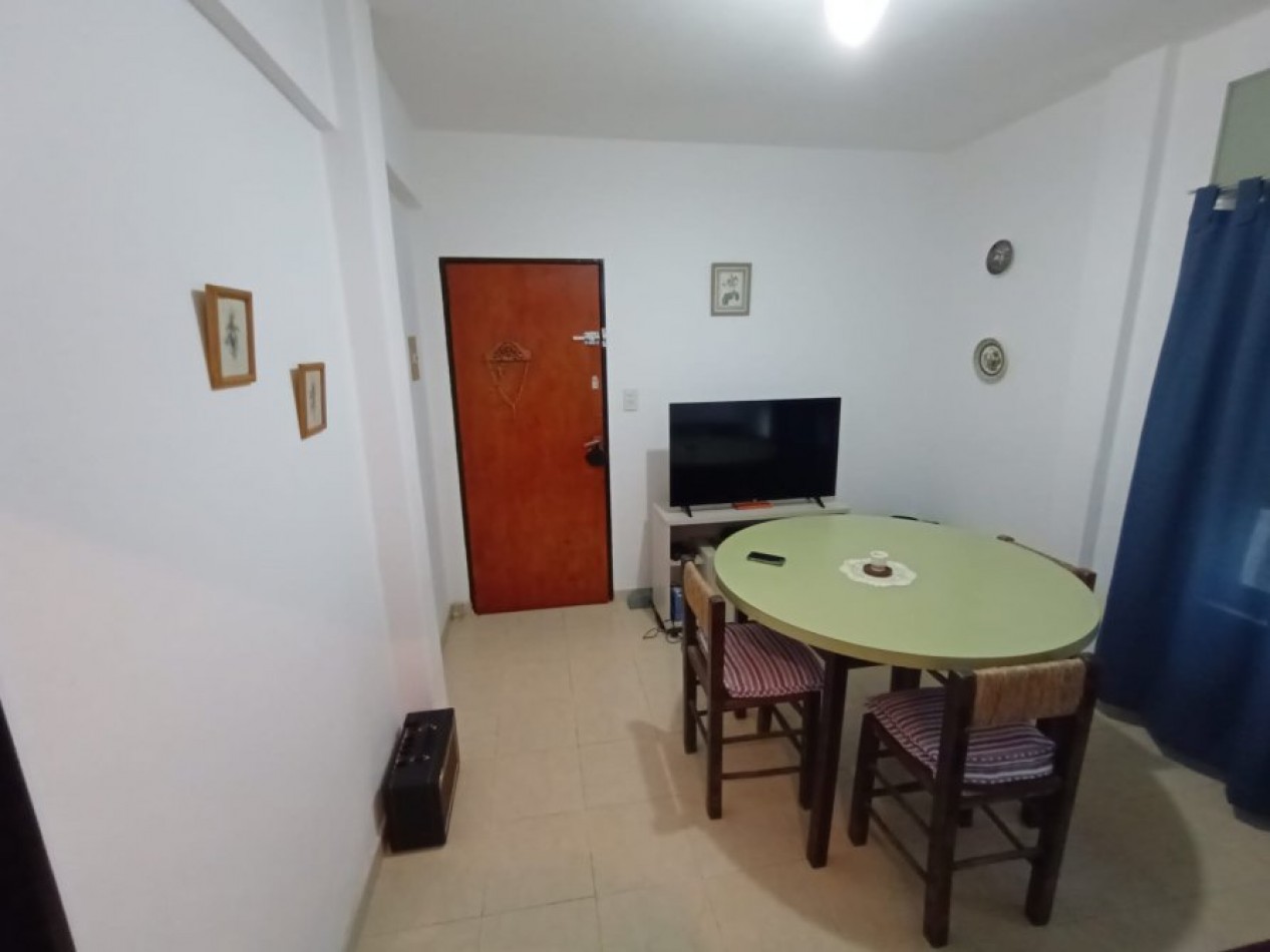 VENTA EN SANTA TERESITA, DEPARTAMENTO 2 AMBIENTES CERCA DEL MAR