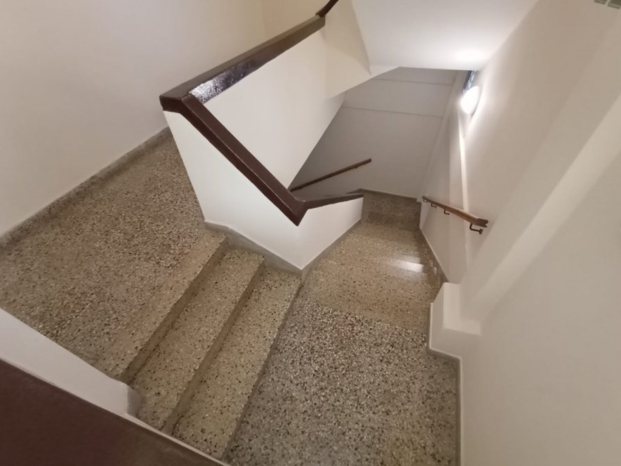 VENTA EN SANTA TERESITA, DEPARTAMENTO 2 AMBIENTES CERCA DEL MAR