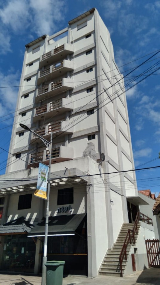 HERMOSO 2 AMBIENTES CENTRICO