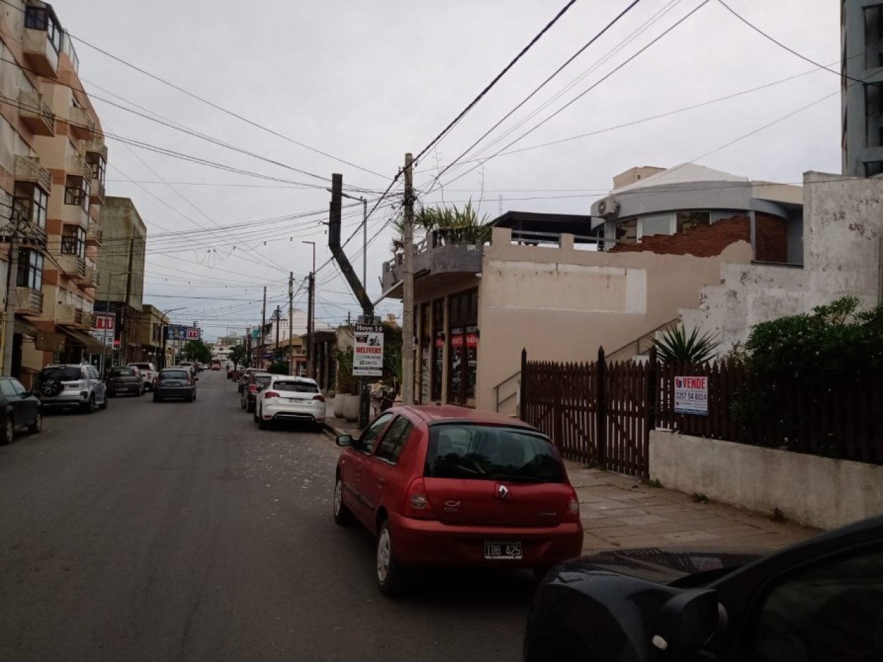 VENTA EN SANTA TERESITA, CASA 5 AMB. EXC UBICACION, S/LOTE 400M2 A ZONA CENTRO ¡OPORTUNIDAD!