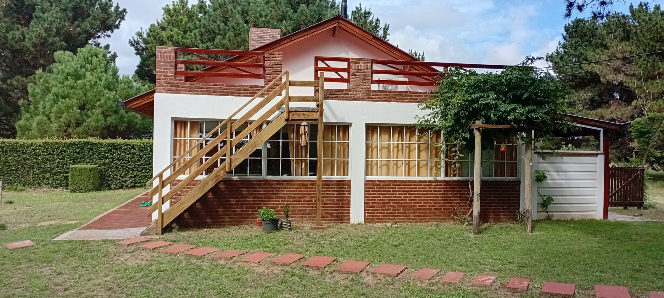 HERMOSO CHALET EN NUEVA ATLANTIS