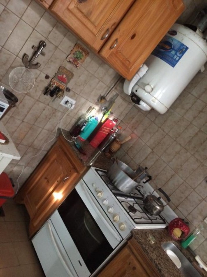 VENTA EN LA COSTA CASA 4 AMBIENTES FRENTE AL MAR