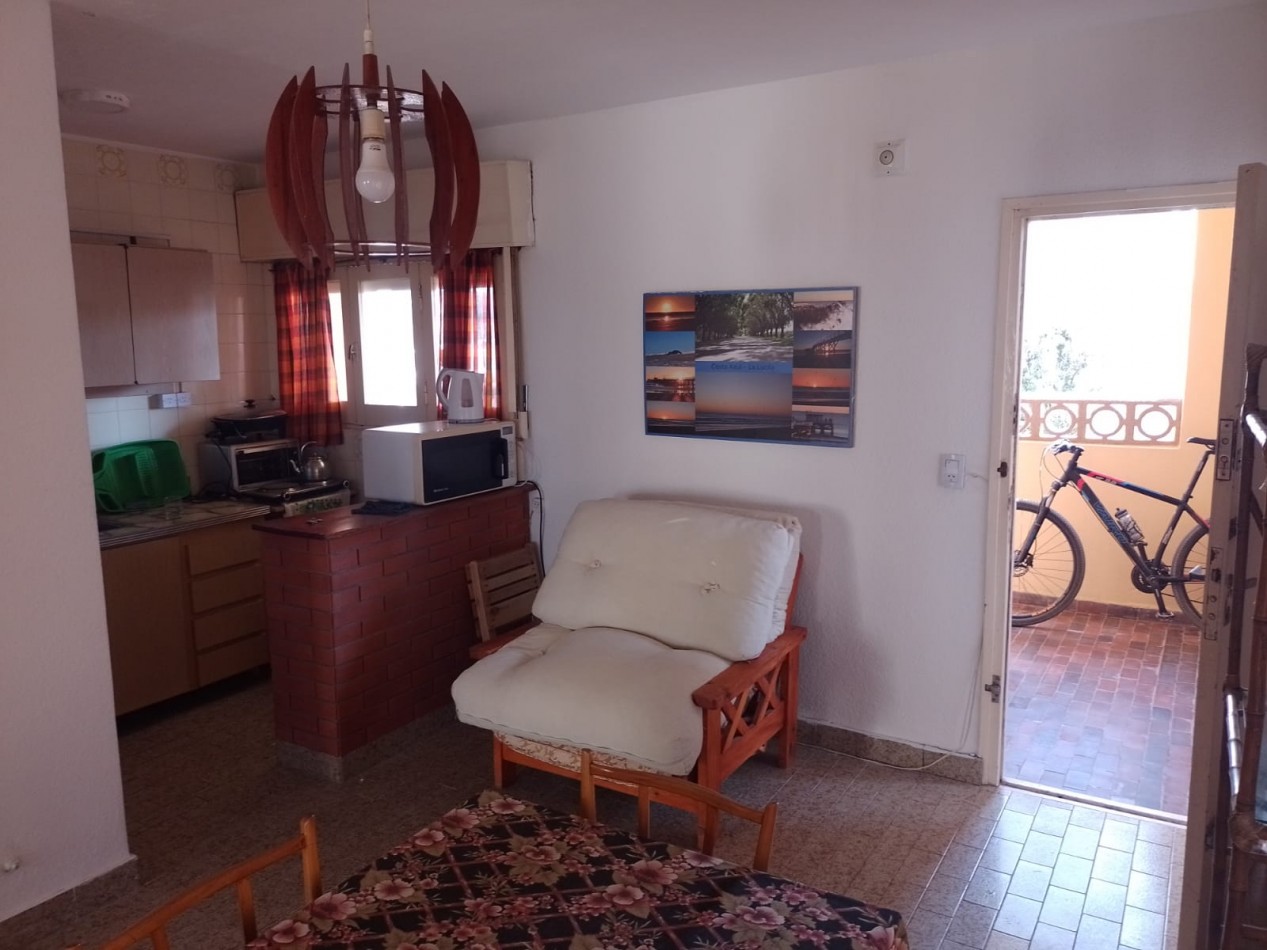 DEPARTAMENTO CON VISTA PARCIAL AL MAR