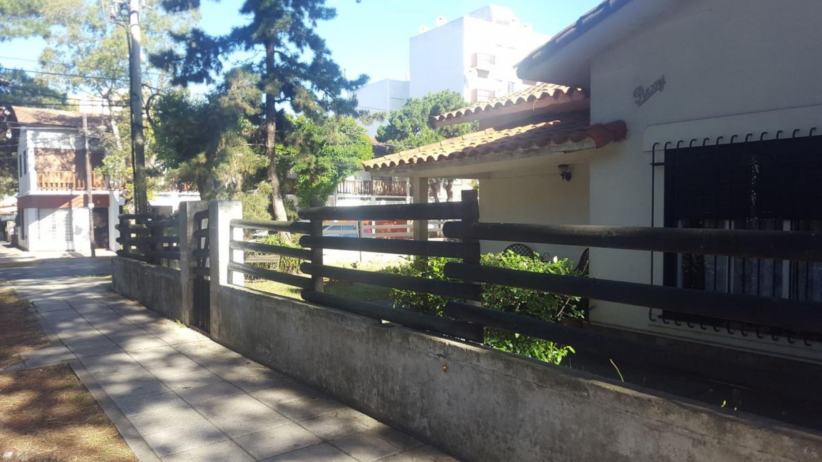 CHALET + DEPARTAMENTO