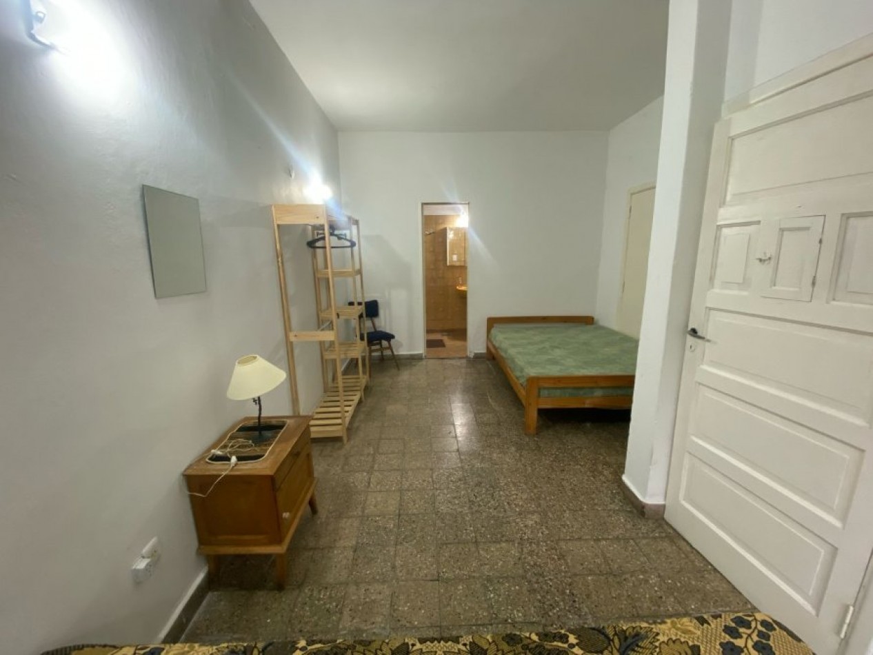 VENDO EN LA COSTA COMODA CASA 3AMB MAS DEPTO 2 AMB EN BLOCK. OPORTUNIDAD