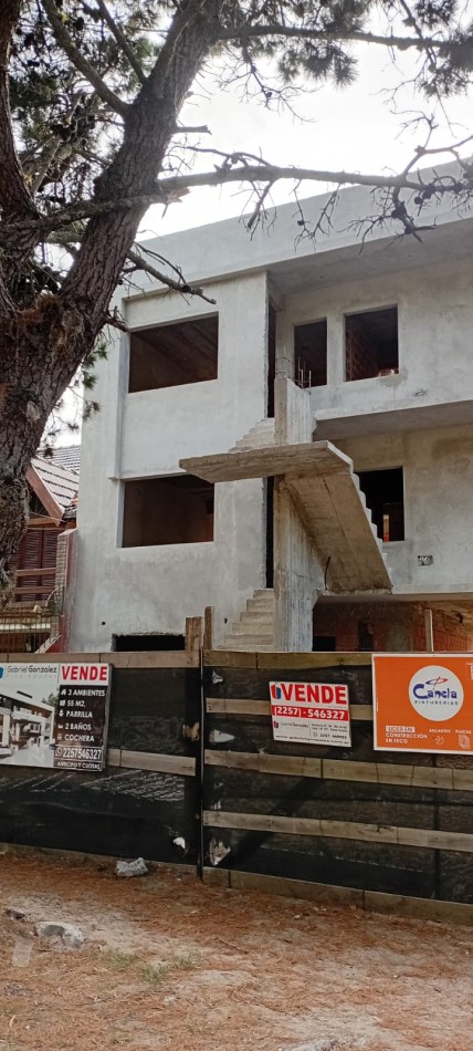 DEPARTAMENTO FRENTE A LA PLAZA - POZO!!!