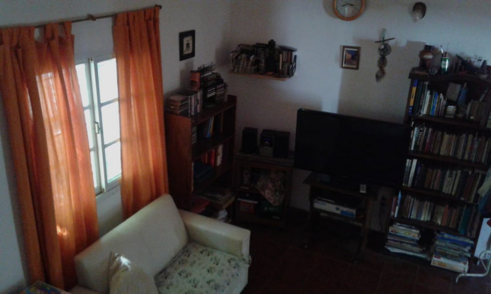 CASA + DEPTO EN VENTA EN MAR DEL TUYU SOBRE LOTE 12X50