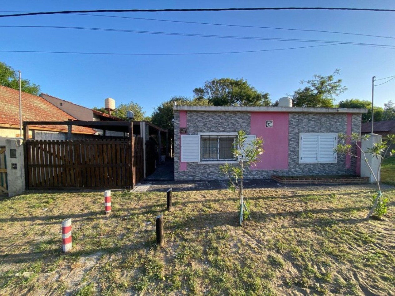 CASA 3 AMBIENTES CERCA DEL MAR SOBRE LOTE DE 13x20