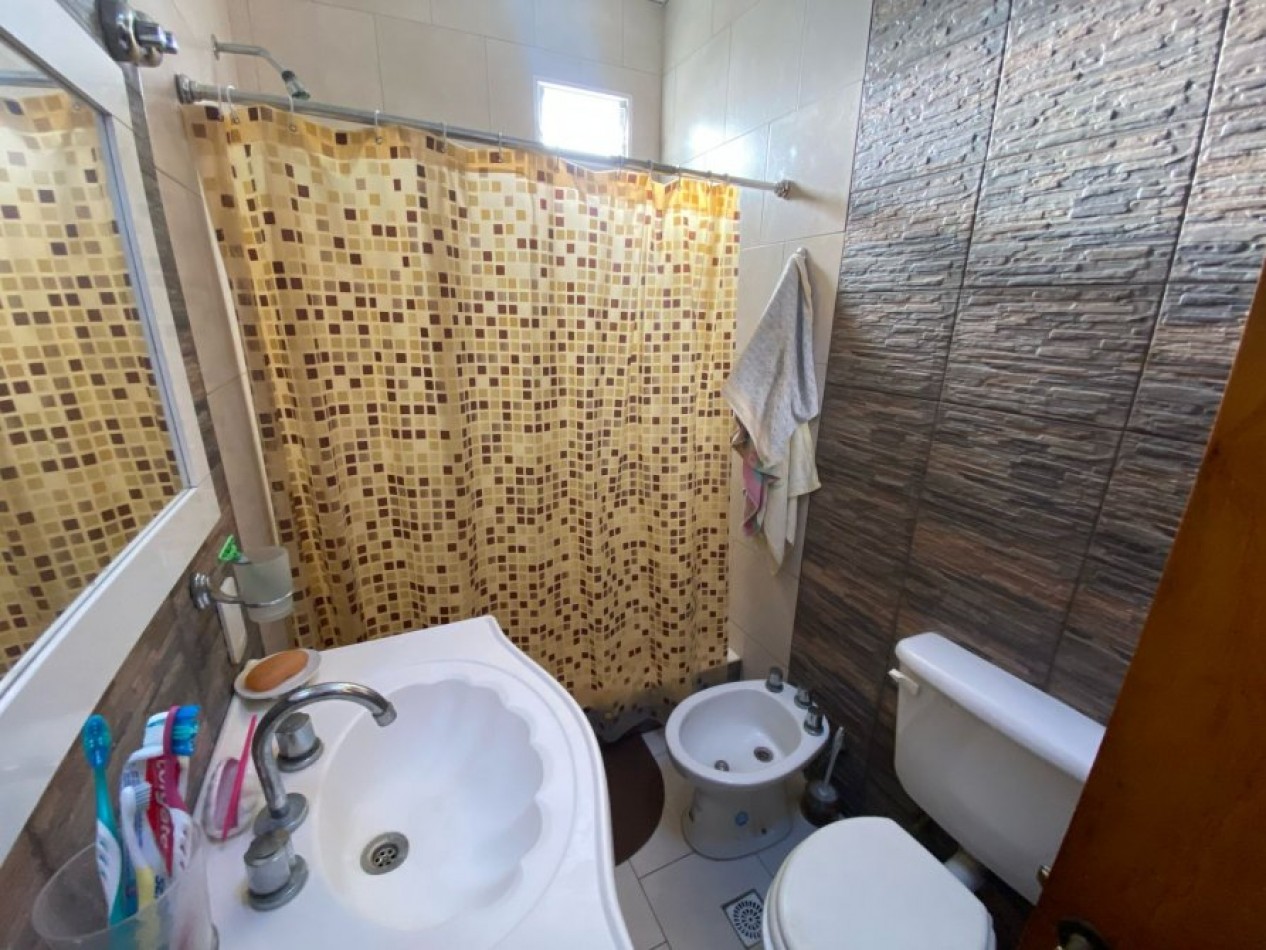 CASA 3 AMBIENTES CERCA DEL MAR SOBRE LOTE DE 13x20