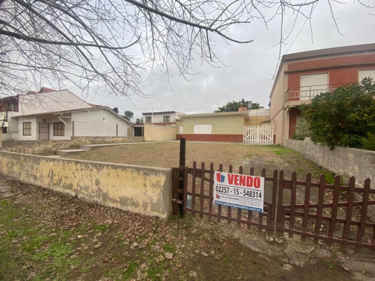 VENTA EN LA COSTA, CASA 3 AMBIENTES CERCA DEL MAR