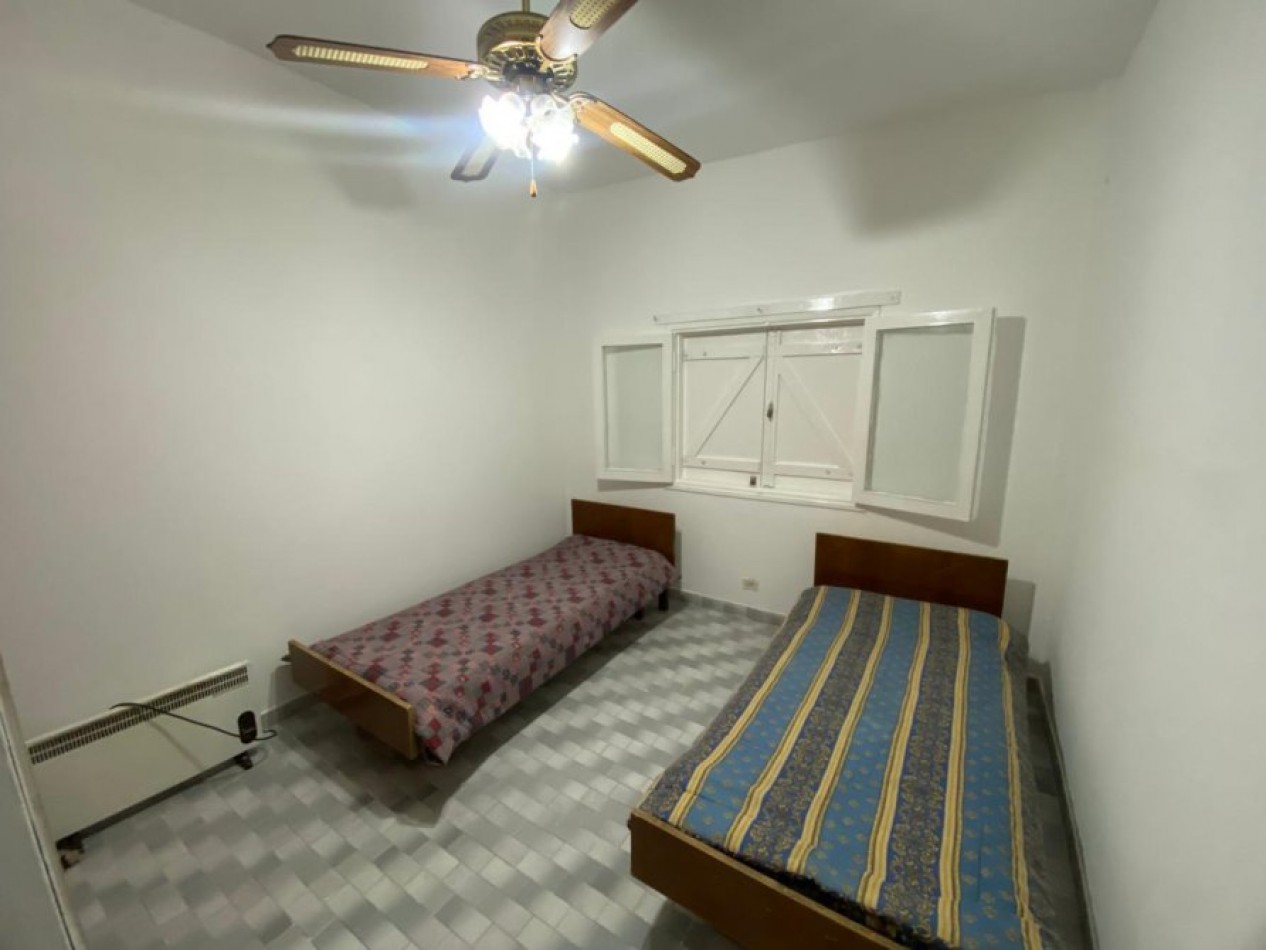 VENTA EN LA COSTA, CASA 3 AMBIENTES CERCA DEL MAR