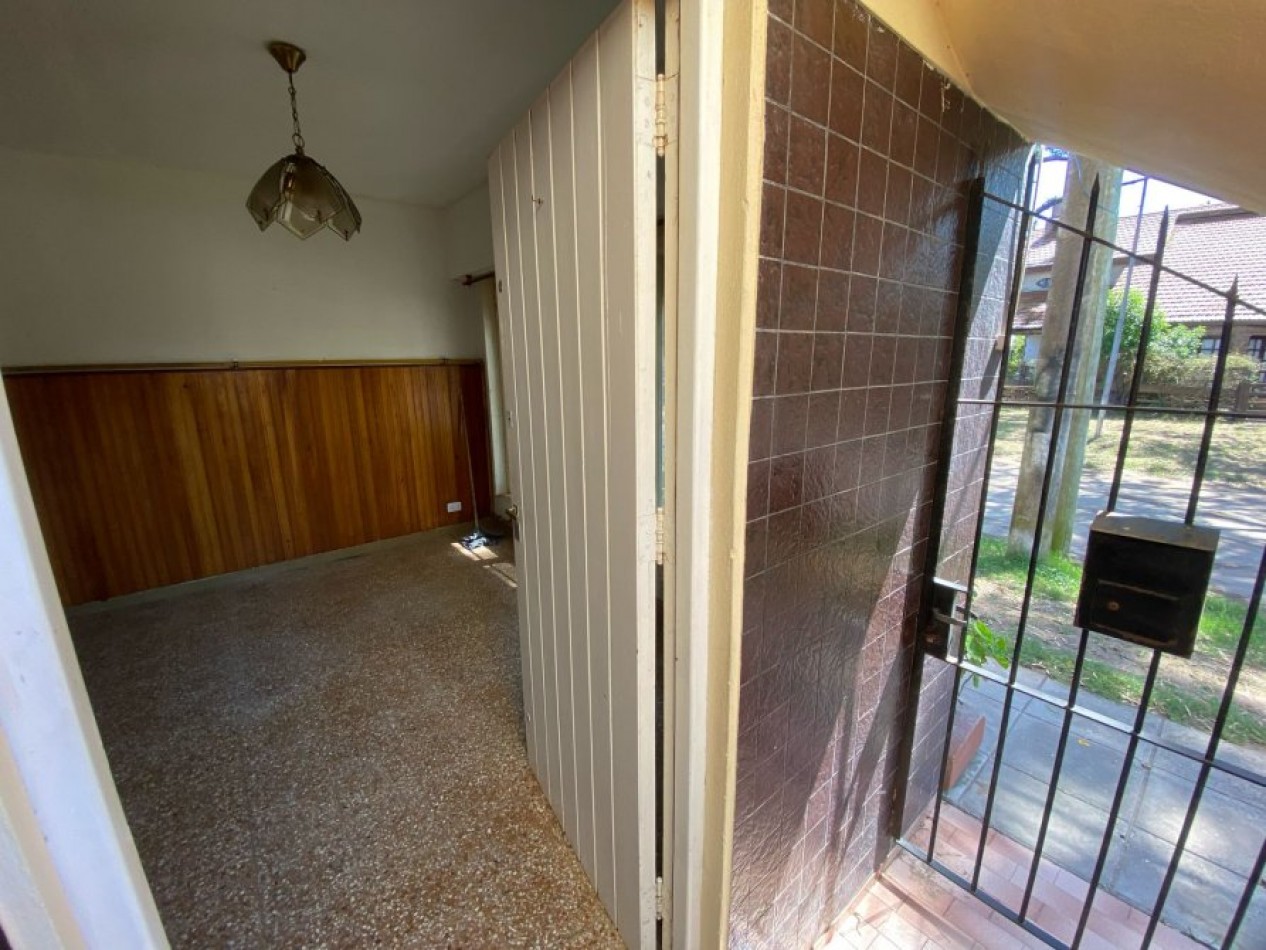 VENTA EN SANTA TERESITA, PH 3 AMBIENTES AL FRENTE