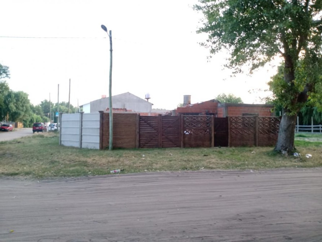 CASA EN VENTA SANTA TERESITA, 2 AMBIENTES, 50% EJECUTADO