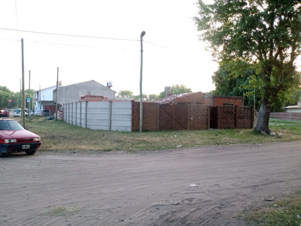 CASA EN VENTA SANTA TERESITA, 2 AMBIENTES, 50% EJECUTADO