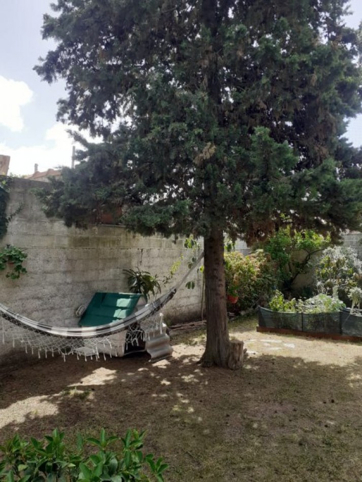 VENDO CASA DE 5 AMBIENTES, EN LA COSTA TODOS LOS SERVICIOS