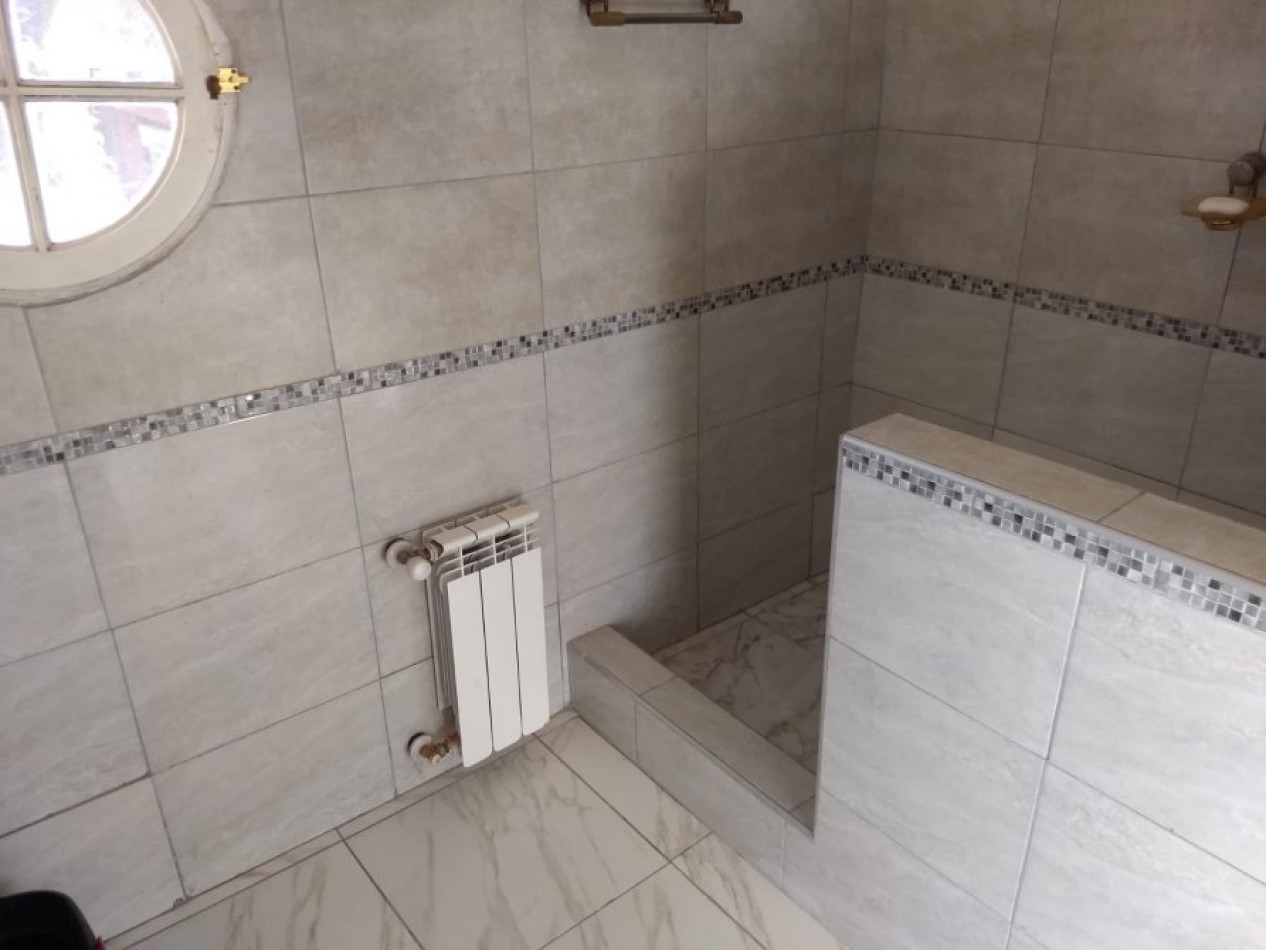 VENTA SANTA TERESITA, CHALET + CABAÑAS C/ PARQUE Y PISCINA, IDEAL VIV. / RENTA / HOTEL / GASTRONOMIA