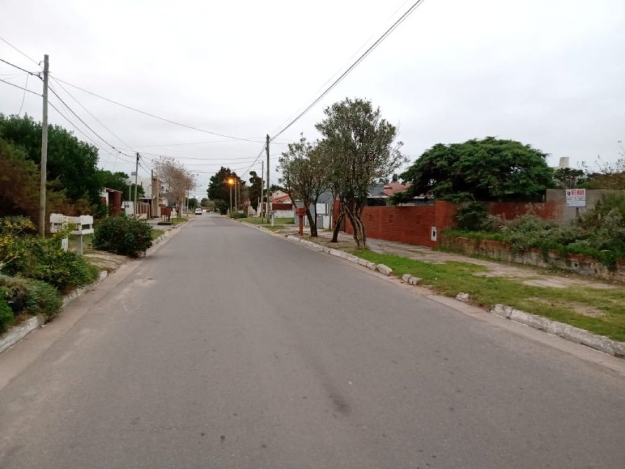 VENTA EN LA COSTA, LOTE DE 15X40 A METROS DEL MAR