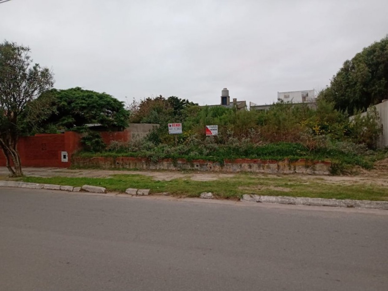 VENTA EN LA COSTA, LOTE DE 15X40 A METROS DEL MAR