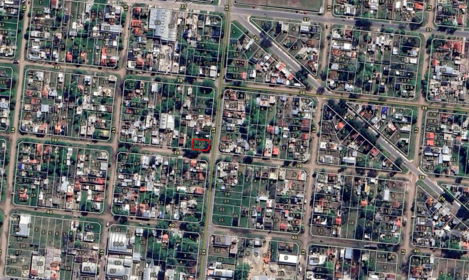 VENTA EN SANTA TERESITA, EXCELENTE LOTE EN ESQUINA 15X24