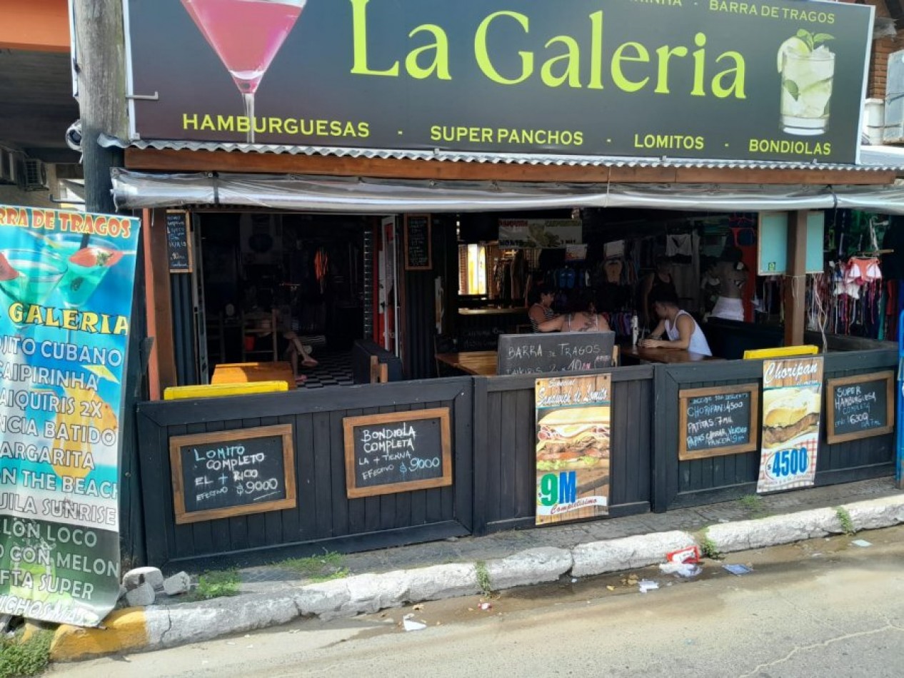 VENDO EN LA COSTA, GALERIA EN BLOCK, EXCELENTE INVERSION, ALTA RENTA