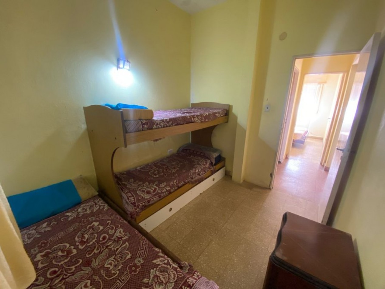 VENTA EN LA COSTA PH 4 AMBIENTES, ZONA CENTRO CERCA DEL MAR.