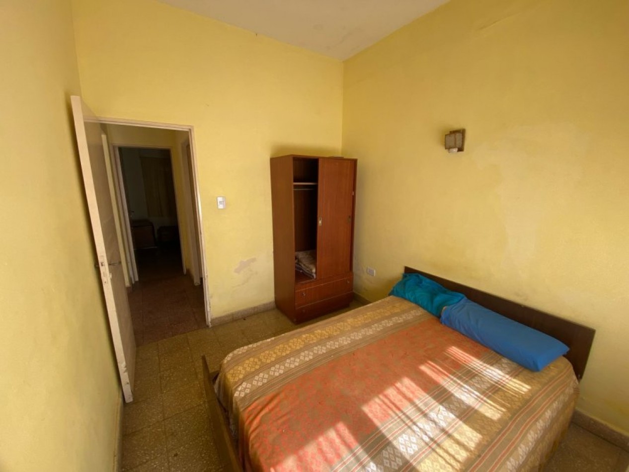 VENTA EN LA COSTA PH 4 AMBIENTES, ZONA CENTRO CERCA DEL MAR.