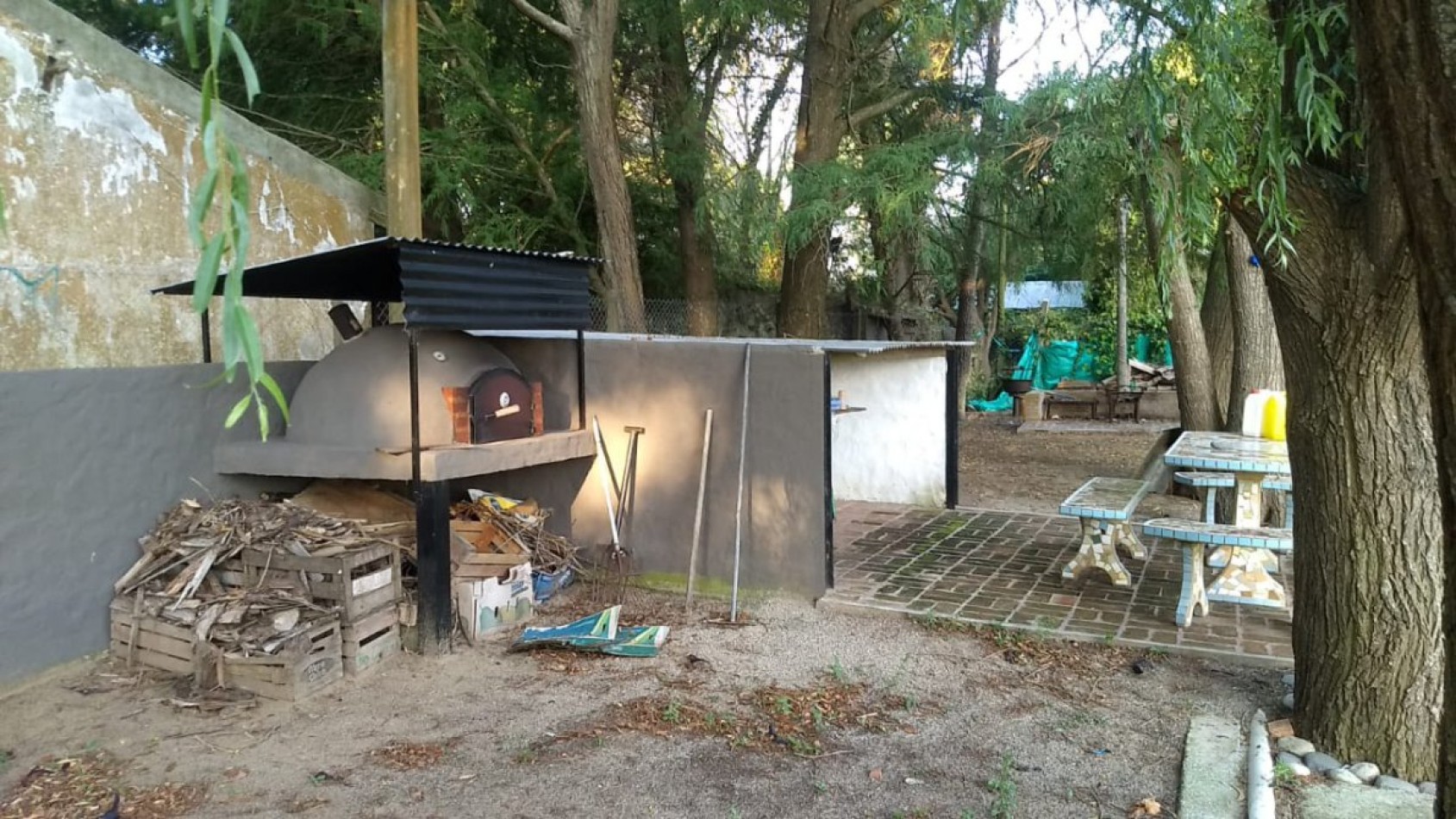 VENDO EN LA COSTA QUINTA-CHACRA CON PISCINA SOBRE RUTA 11