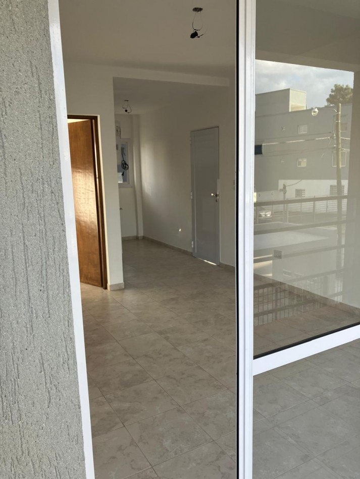 HERMOSO DEPARTAMENTO A ESTRENAR