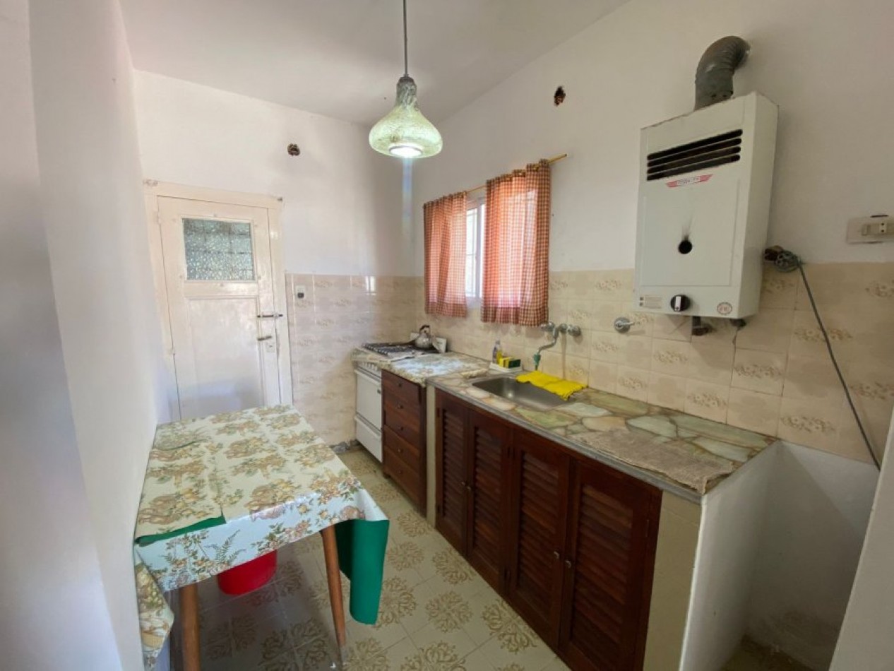 VENTA EN LA COSTA DUPLEX 3 ambientes a metros del mar