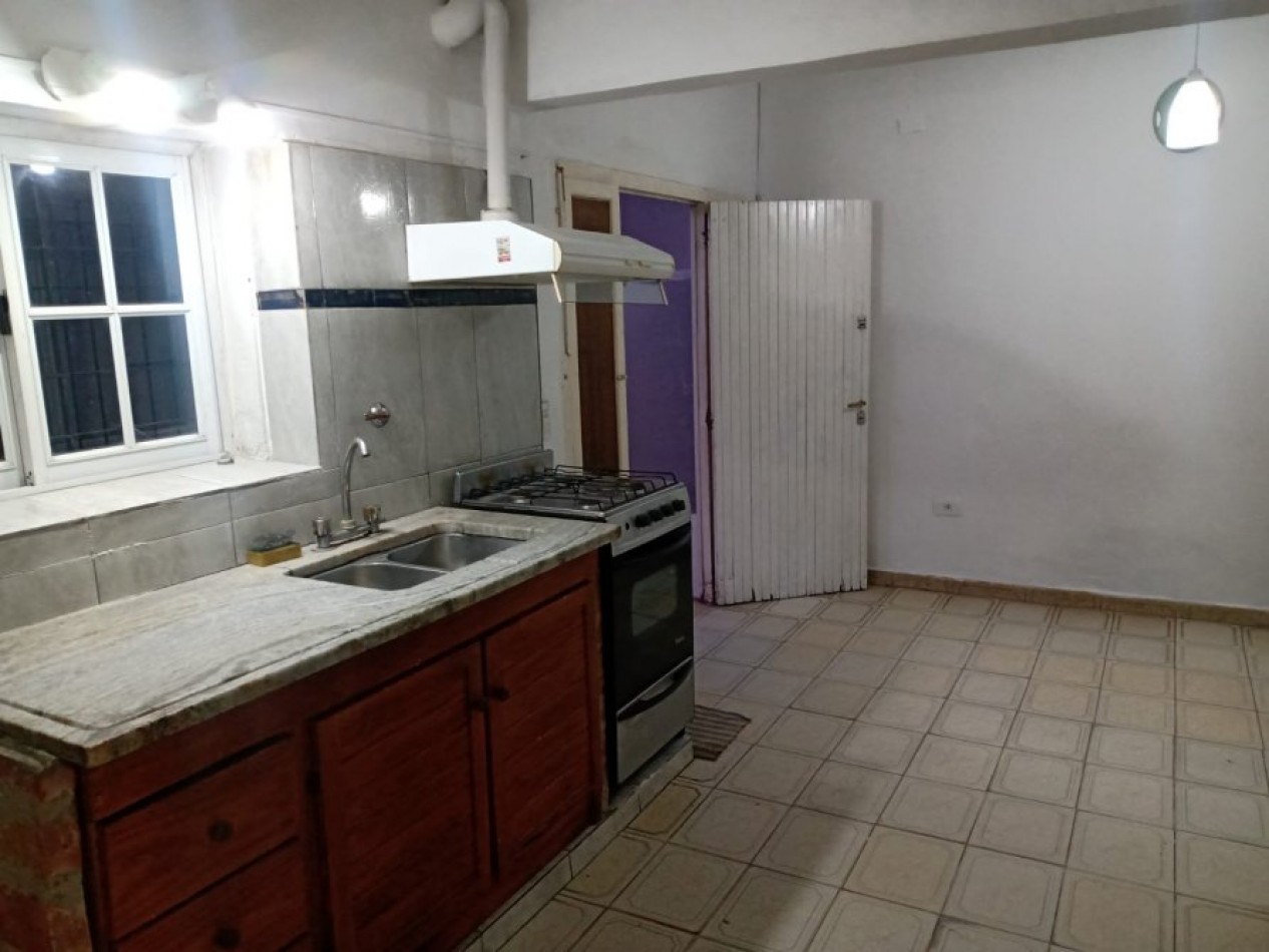 VENTA EN BLOCK 2 DEPTOS PH 4 Y 2 AMBIENTES, SANTA TERESITA