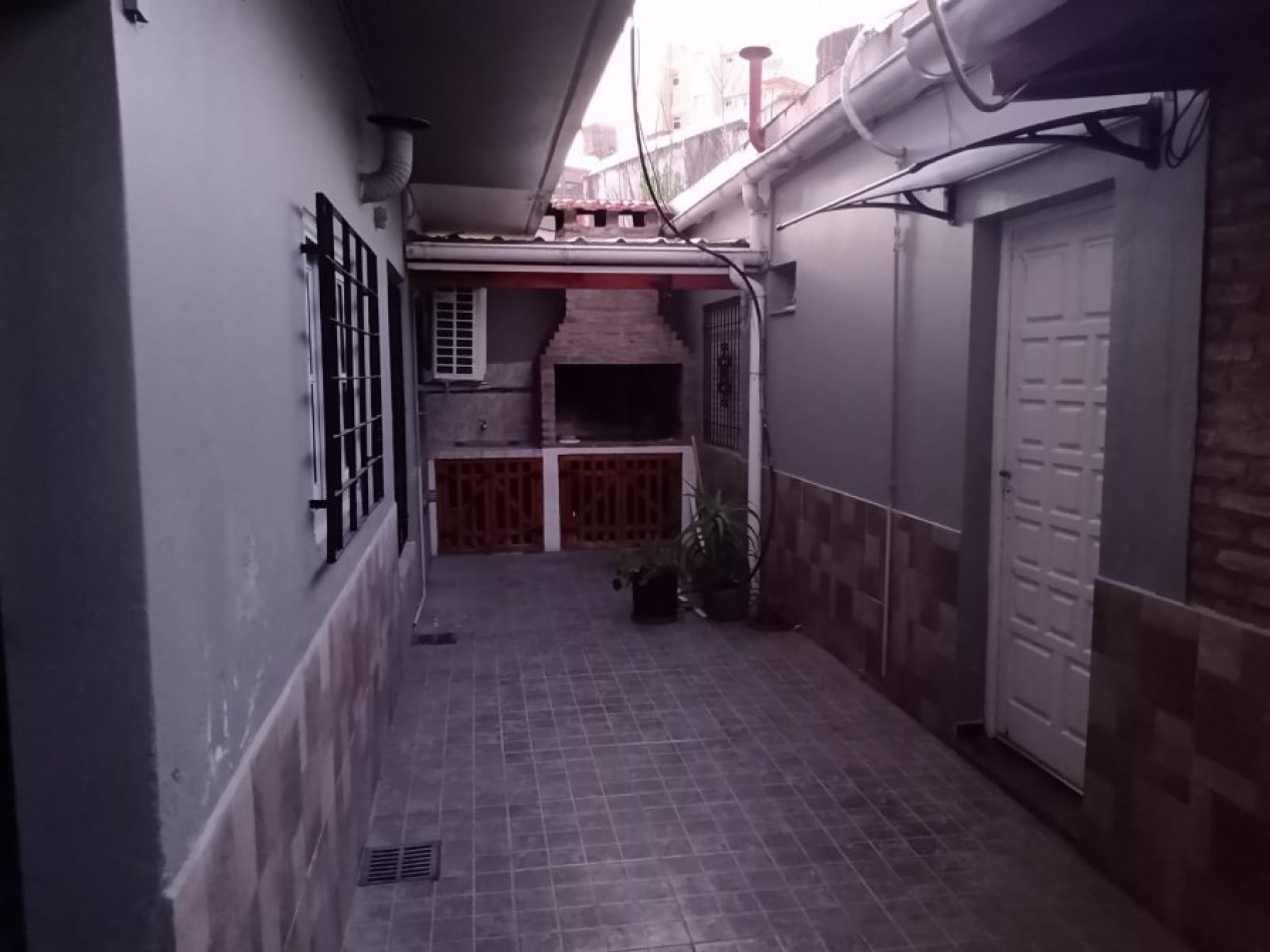 VENTA EN BLOCK 2 DEPTOS PH 4 Y 2 AMBIENTES, SANTA TERESITA