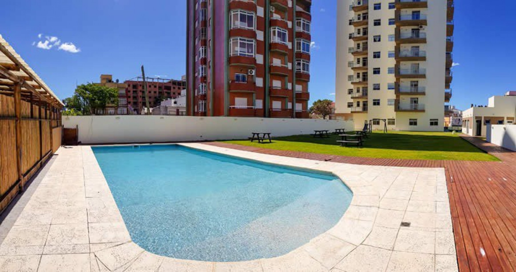 VENTA EN SANTA TERESITA, EN BLOCK 2 DEPARTAMENTOS EN EDIFICIO INTELIGENTE 45M2 C/U