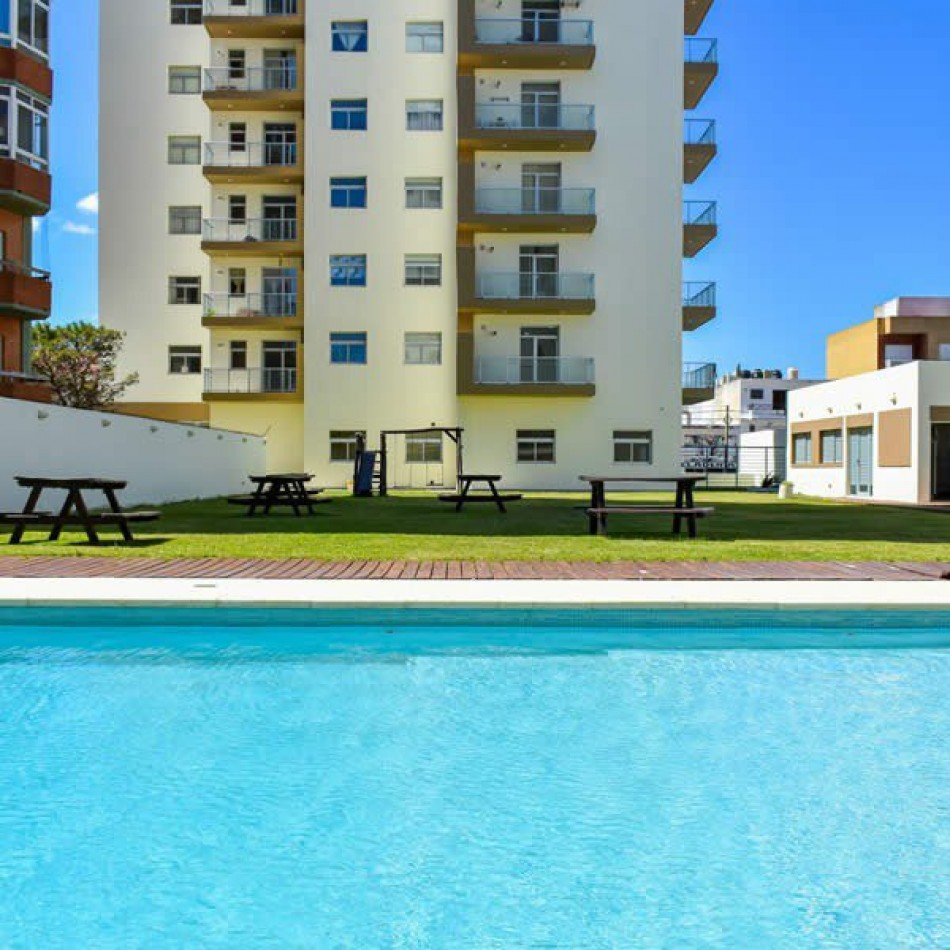 VENTA EN SANTA TERESITA, EN BLOCK 2 DEPARTAMENTOS EN EDIFICIO INTELIGENTE 45M2 C/U