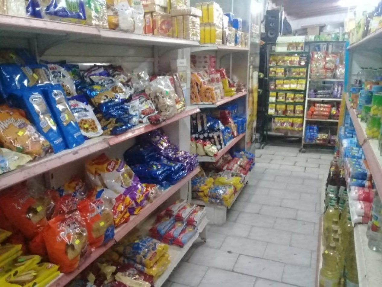 VENDO URGENTE EN FUNCIONAMIENTO, SUPERMERCADO EN LA COSTA, FACILIDADES
