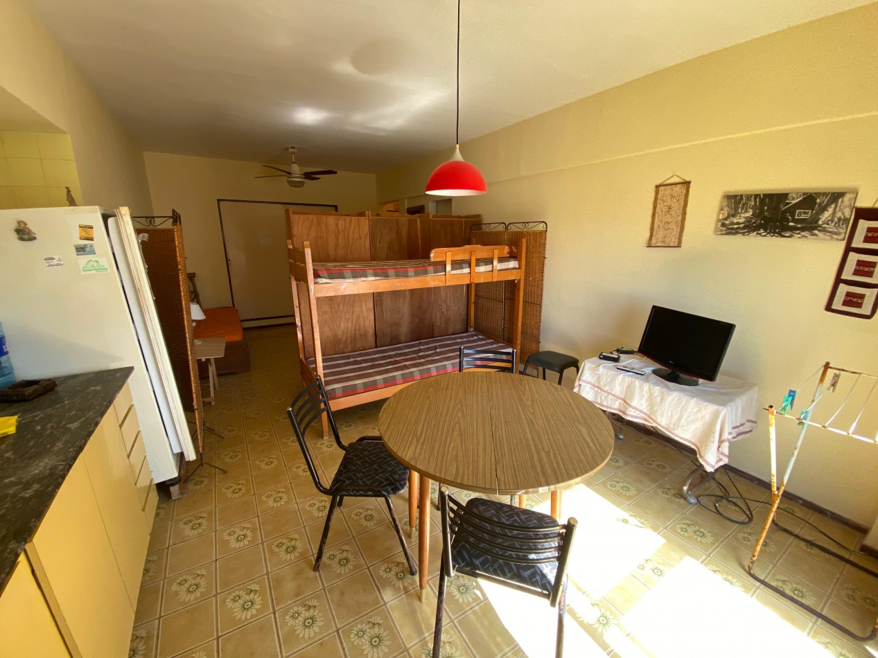 DEPARTAMENTO EN VENTA EN LA COSTA FRENTE AL MAR, GAS NATURAL