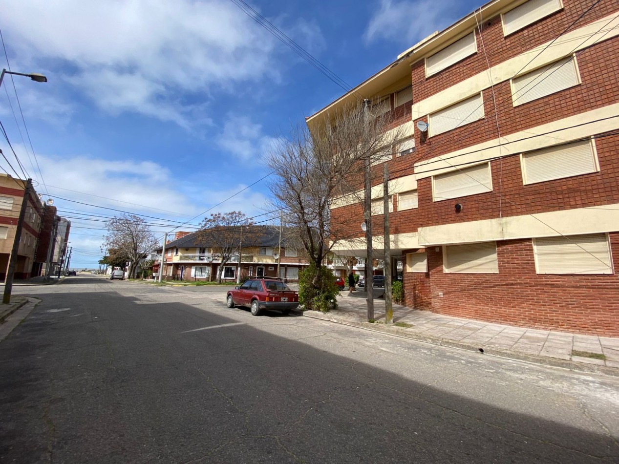 DEPARTAMENTO EN VENTA EN SANTA TERESITA, 2 AMBIENTES Y 1/2 C/ GAS NATURAL