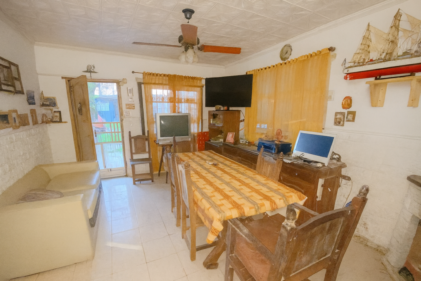 VENDO CASA EN LA COSTA, 3 AMBIENTES CON GAS NATURAL, OPORTUNIDAD