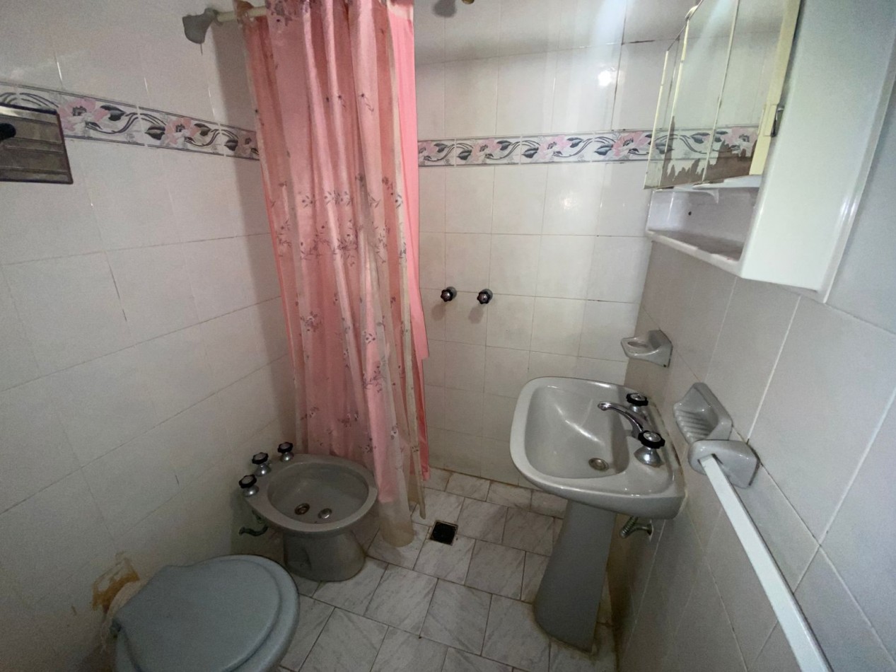 ALQUILER ANUAL, DUPLEX 3 AMB, CON ESPACIO PARA AUTO