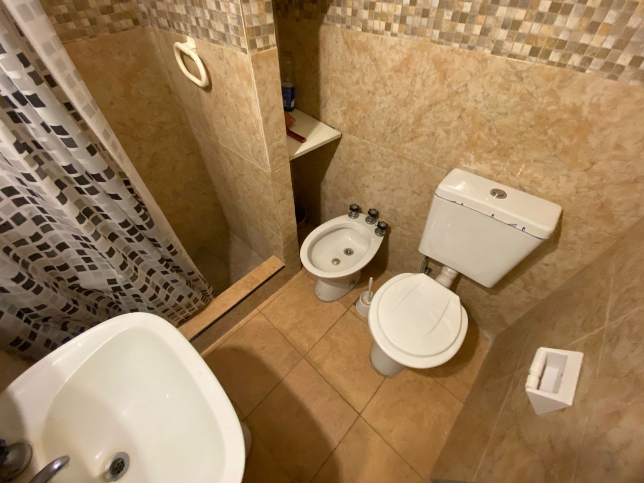 ALQUILER TEMPORAL 2025/2026 DEPTO PARA 4/5 PERSONAS 