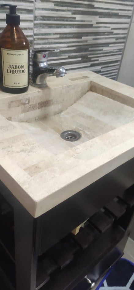 HERMOSO DEPARTAMENTO 3 AMBIENTE CON COCHERA